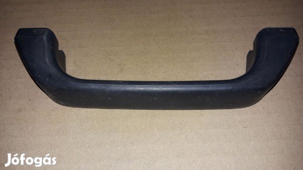 Suzuki Vitara Kapaszkodó