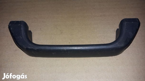 Suzuki Vitara Kapaszkodó