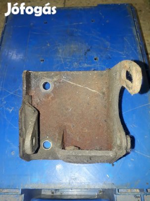 Suzuki Vitara Kormányszervó Szivattyú Tartó Bak