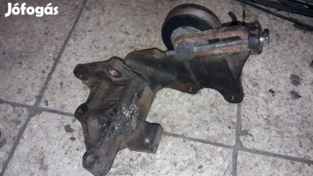 Suzuki Vitara Kormányszervó Szivattyú Tartó Bak