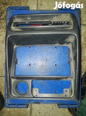 Suzuki Vitara Középkonzol Keret