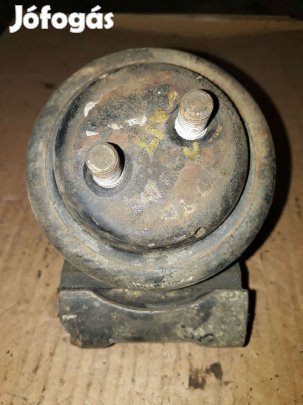 Suzuki Vitara Motortartó Bak