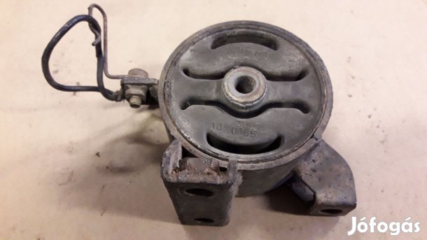 Suzuki Vitara Motortartó Bak