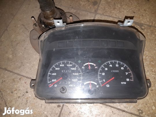 Suzuki Vitara Óraegység / Kilométeróra