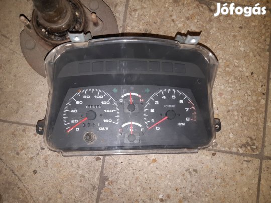 Suzuki Vitara Óraegység / Kilométeróra