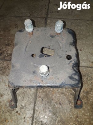 Suzuki Vitara Pótkerék Tartó