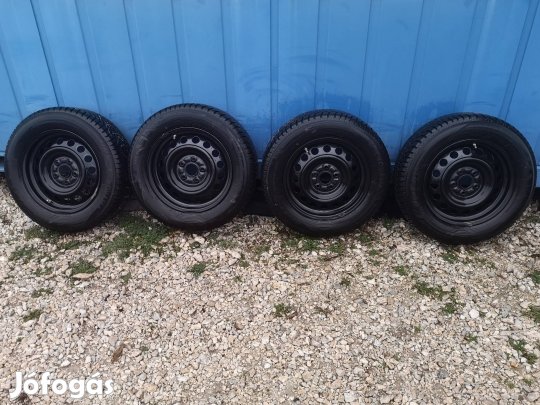 Suzuki Vitara SX4 S-Cross téli kerék +Tpms 215/60  5x114,3 lemez felni