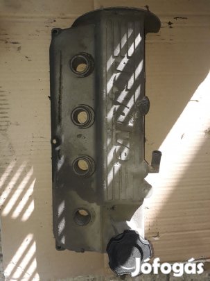 Suzuki Vitara Szelepfedél