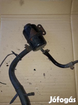 Suzuki Vitara Szervó Olaj Tartály