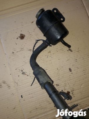 Suzuki Vitara Szervó Olaj Tartály