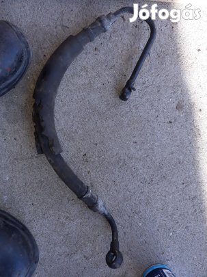 Suzuki Vitara Szervócső