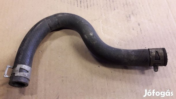 Suzuki Vitara Vízcső