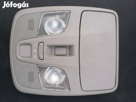 Suzuki Vitara és S-Cross. . 