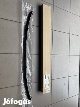 Suzuki Vitara hűtőrács felső díszléc gyári króm eladó!