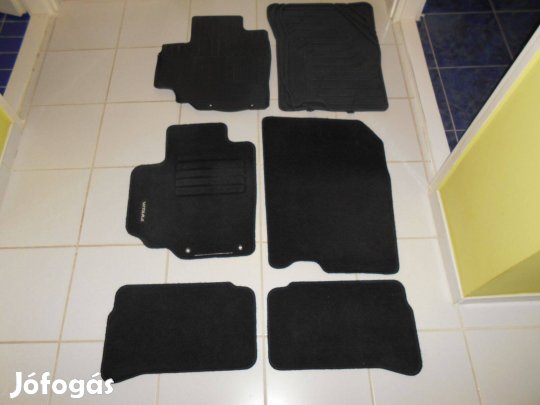 Suzuki Vitara szőnyeg gumiszőnyeg