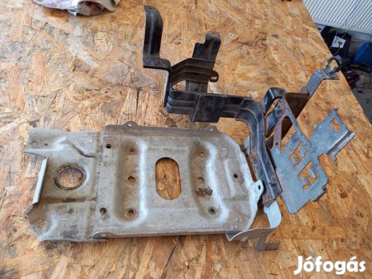 Suzuki Wagon R (2000-2007) Akumlátor Tartó