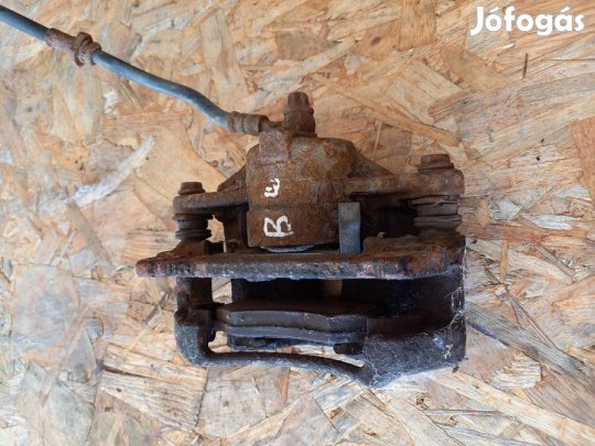 Suzuki Wagon R (2000-2007) Bal Első Féknyereg