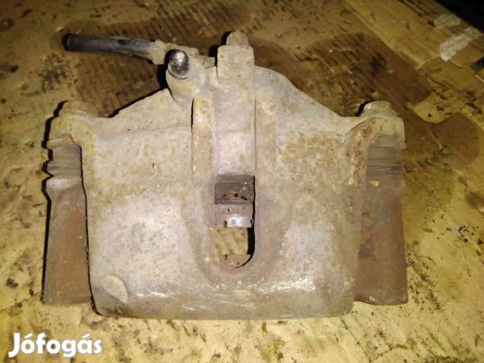 Suzuki Wagon R+ 98-10 Jobb Első Féknyereg