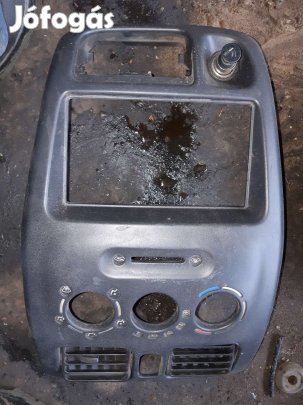 Suzuki Wagon R+ 98-10 Középkonzol Keret + Középső Szellőző