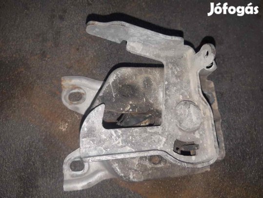 Suzuki Wagon R+ 98-10 Motorháztető Zárszerkezet