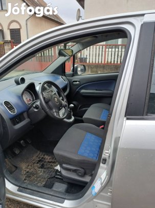 Suzuki splash 2008 1.2 benzin