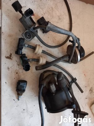 Suzuki swift alkatreszek 