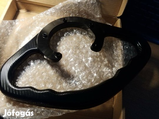 Suzuki tankra rögzíthető utas kapaszkodó