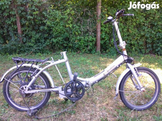 Svájcból behozott,speciális,ősszecsukhatós,hiányos elektromos kerékpár