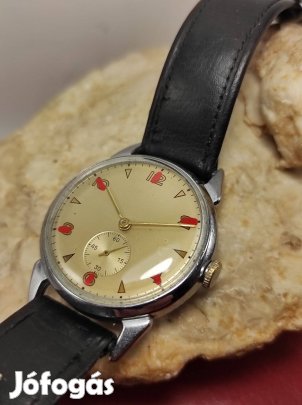 Swiss szép mechanikus karóra