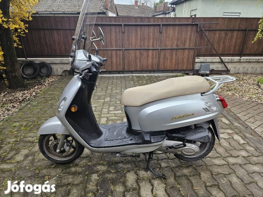 Sym Fidlle ll 50 4T robogó 