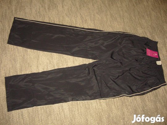 Szabadidő nadrág . Bontatlan Új . 2XL méretű ! 2db