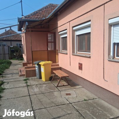Szabadkígyóson ház eladó