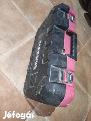 Szablya fűrész eladó.