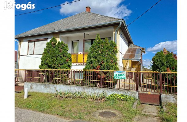 Szabolcsveresmart Rétköz út 38.szám alatt jó statikai állapotú családi