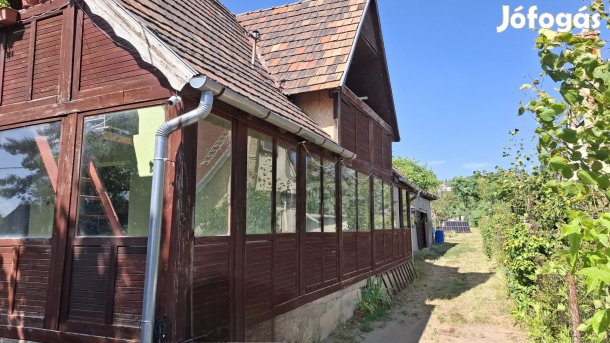 Szada  ahol a csend otthonná válik - 4 szobás ház várja Önt!