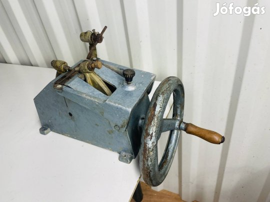 Szalagfűrész Fűrészlap hajtogató fogterpesztő  