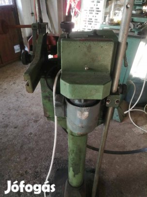 Szalagfűrész lap élező