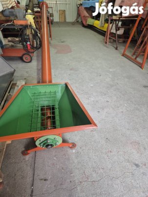 Szállító csiga, 380 V., 4.5 m., 135-ös átmérővel 