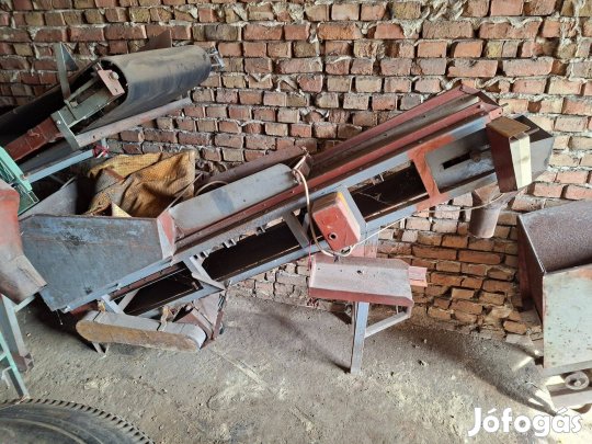 Szállítószalag zsáktöltő csomagoló gép