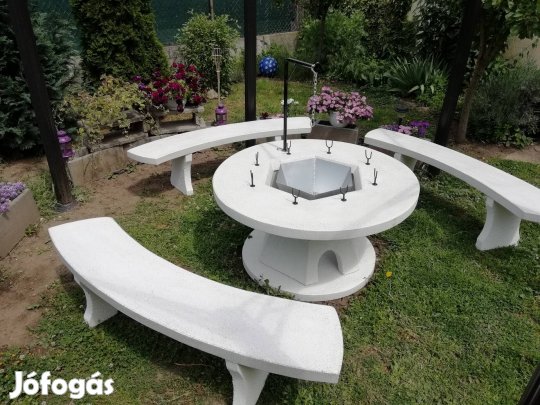 Szalonnasütő Bográcsozó műkő