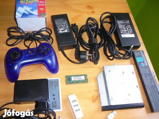 Számitás technikai alkatrészek tartozékok eladó