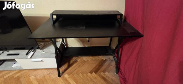 Számítógép asztal, irodai asztal