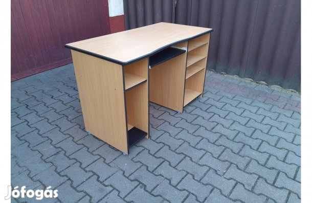 Számitógépasztal, íróasztal