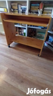 Számítógépasztal eladó