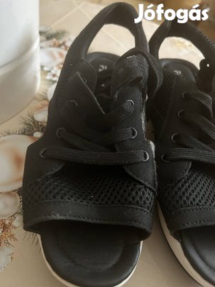 Szandál, gerinckímélő, nagyon könnyű