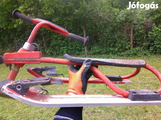 Szánkó,1980-as évekbeli,régi Orosz ,gyűjtőknek Tapolcán eladó