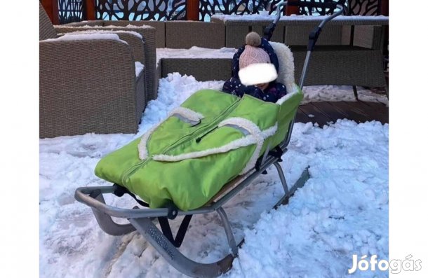 Szánkó bundazsákkal