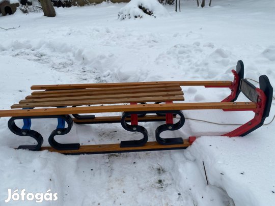 Szánkó fa két személyes