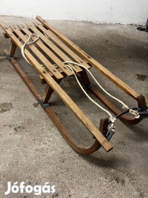 Szánkó fából eladó