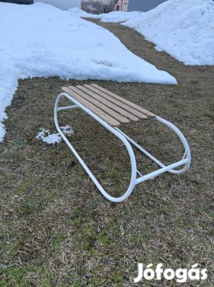 Szánkó masszív fém